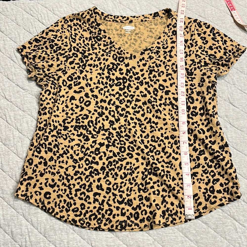 Leopard t shirt